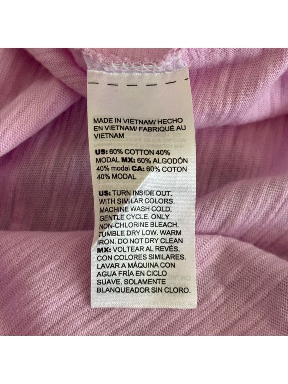 Chico’s Pinkish Lavender V-Neck Tunic Top | Relaxed Fit, 3/4 Tab Sleeves, Size M - Picture 10 of 10
